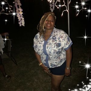 Meet your Posher, Tiffany